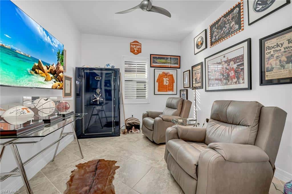 2324 Grenadines Way, Naples, photo 12