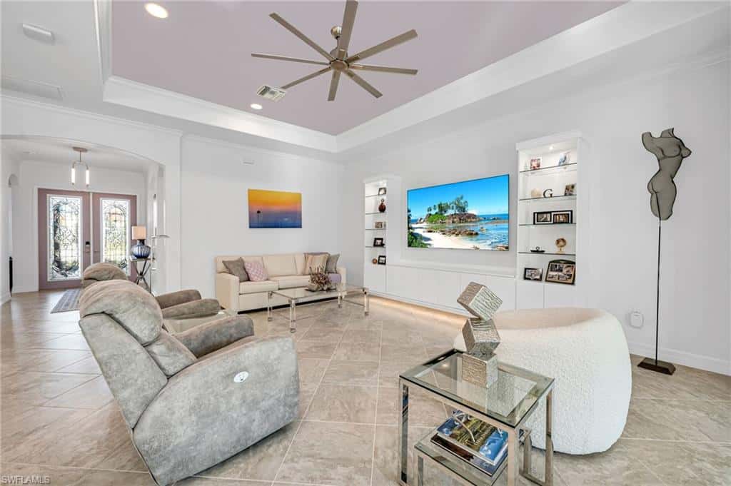 2324 Grenadines Way, Naples, photo 10