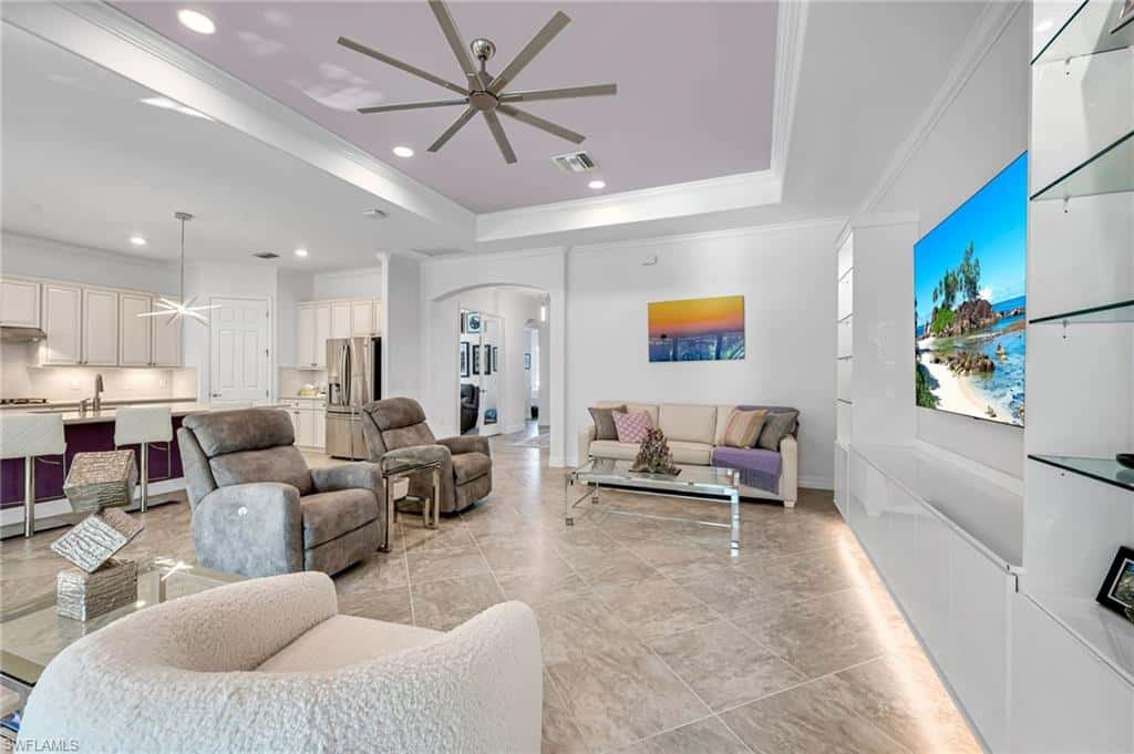 2324 Grenadines Way, Naples, photo 11