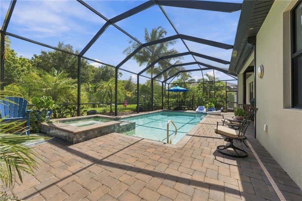 2324 Grenadines Way, Naples, photo 25