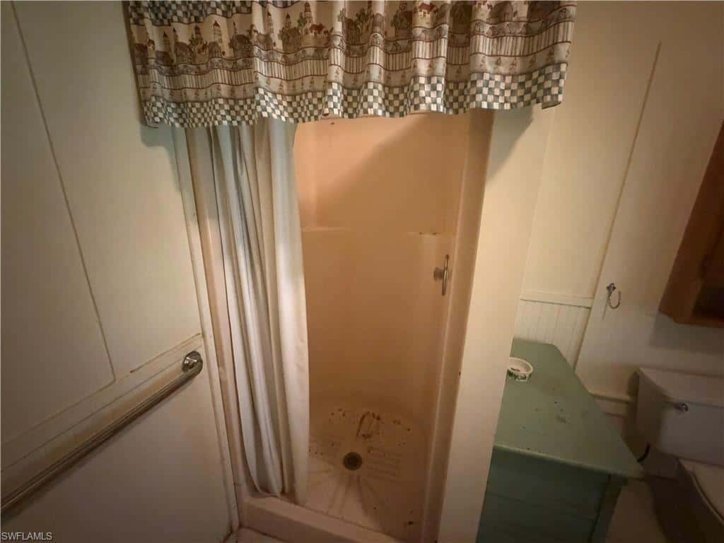 160 Curry St, Labelle, photo 27