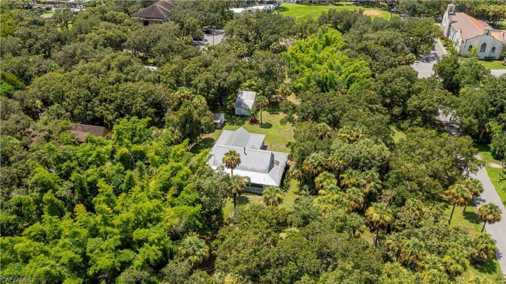 160 Curry St, Labelle, photo 42