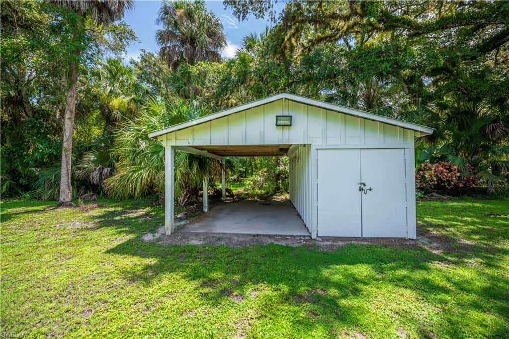 160 Curry St, Labelle, photo 34