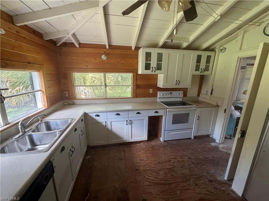 160 Curry St, Labelle, photo 19