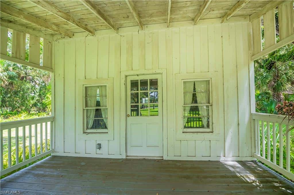 160 Curry St, Labelle, photo 31