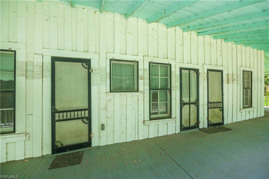 160 Curry St, Labelle, photo 39