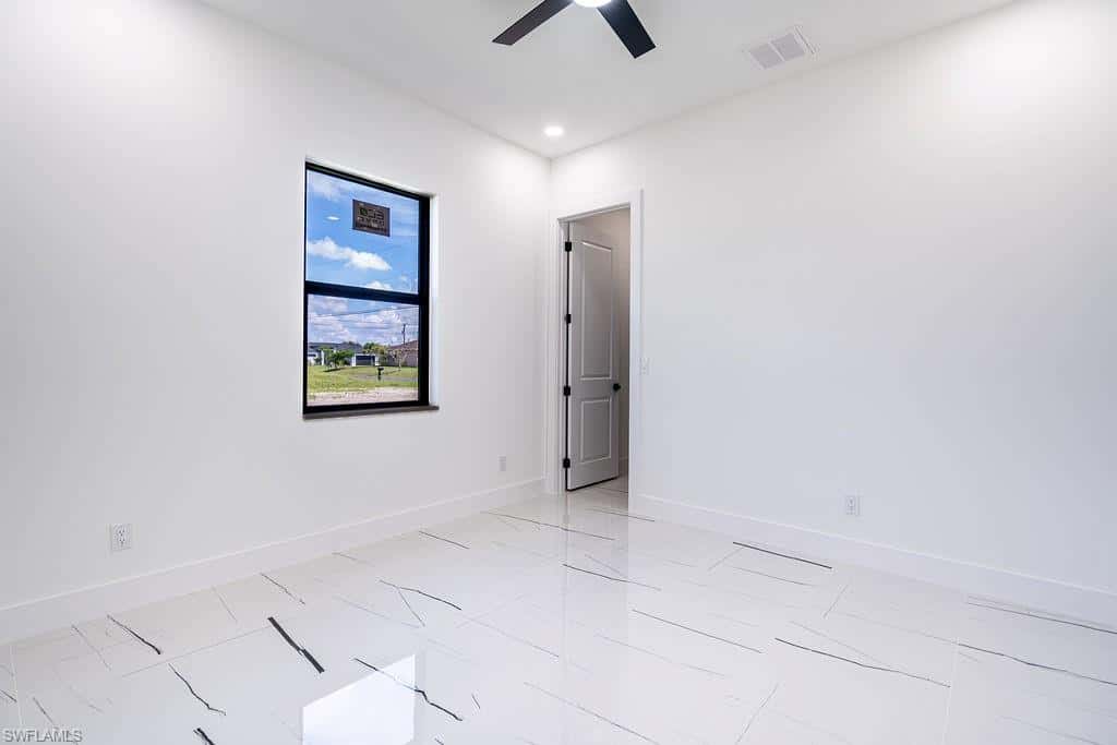 1902 13th Pl, Cape Coral, photo 32