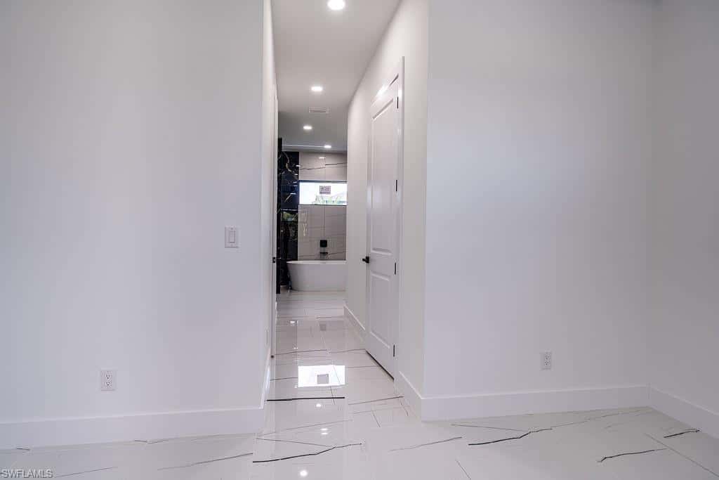1902 13th Pl, Cape Coral, photo 38