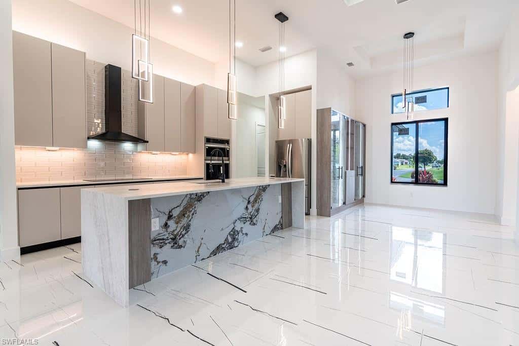 1902 13th Pl, Cape Coral, photo 10