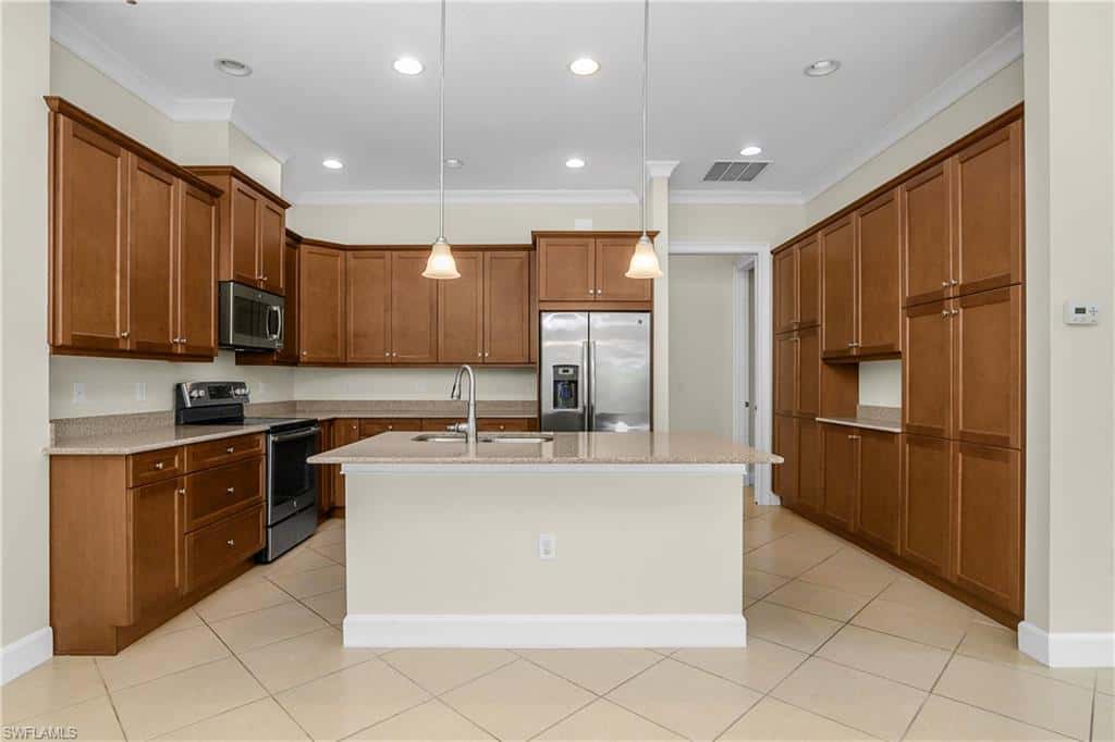 7162 Dominica Dr, Naples, photo 10