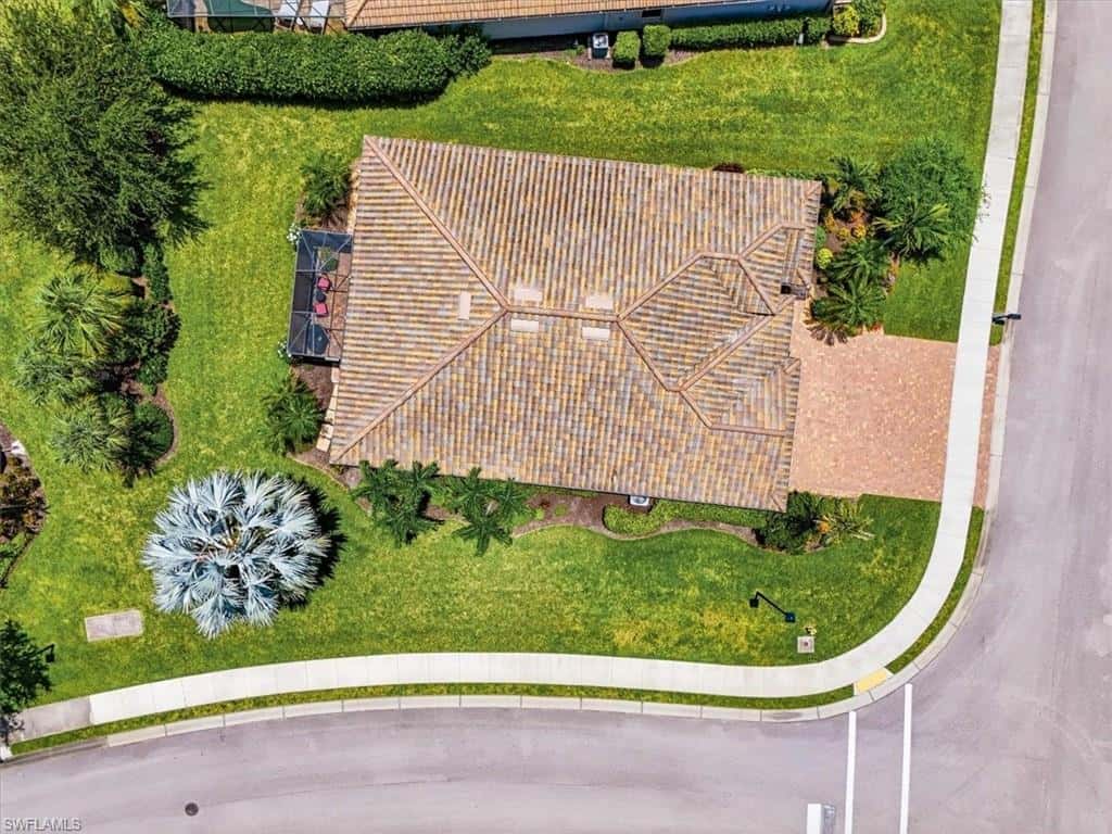 20503 Black Tree Ln, Estero, photo 13