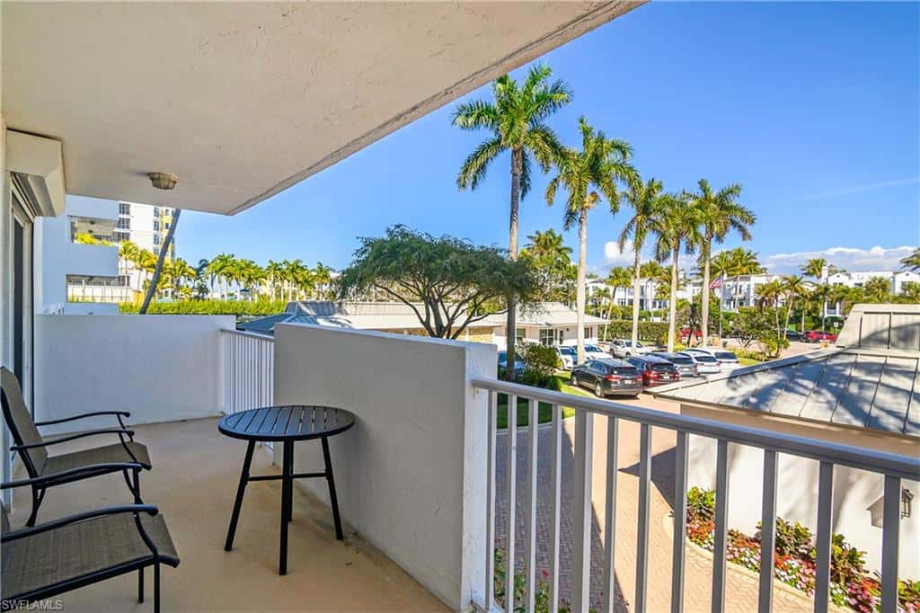 1717 Gulf Shore Blvd #101, Naples, photo 32