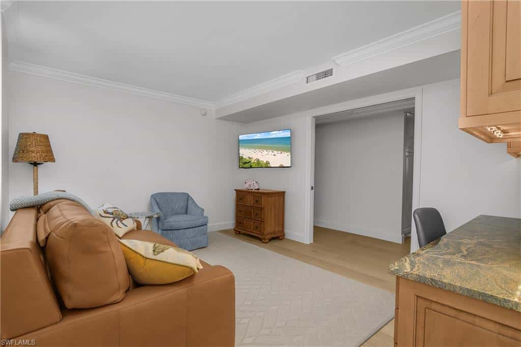 1717 Gulf Shore Blvd #101, Naples, photo 28