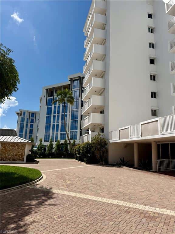 1717 Gulf Shore Blvd #101, Naples, photo 41