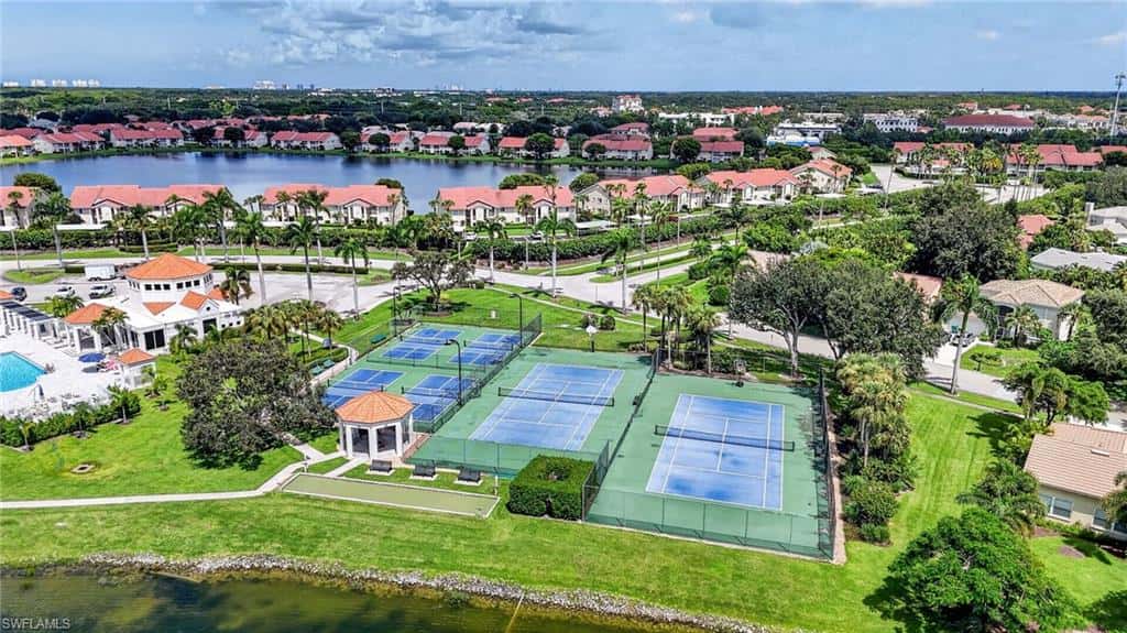 7707 Jewel Ln #104, Naples, photo 4