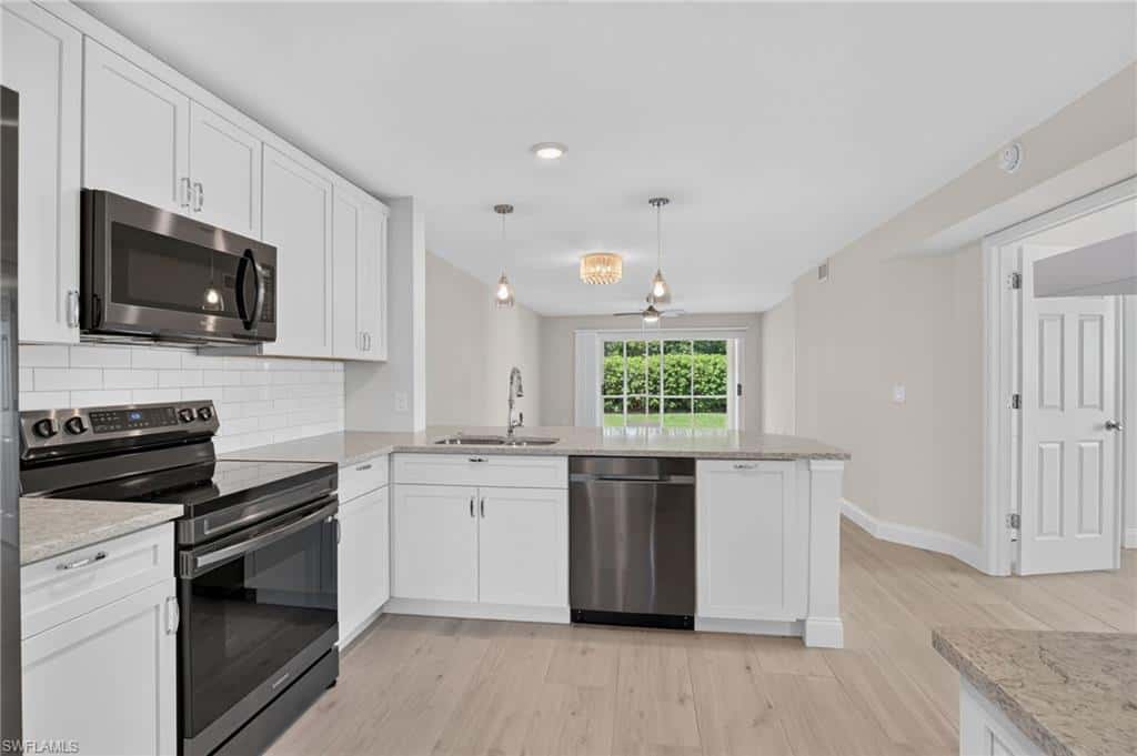 7707 Jewel Ln #104, Naples, photo 8
