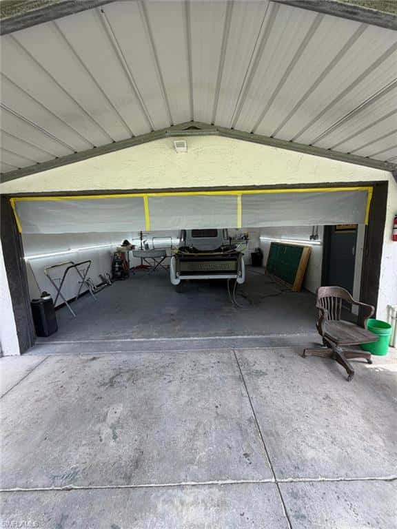 704 Cleveland Ave, Lehigh Acres, photo 37