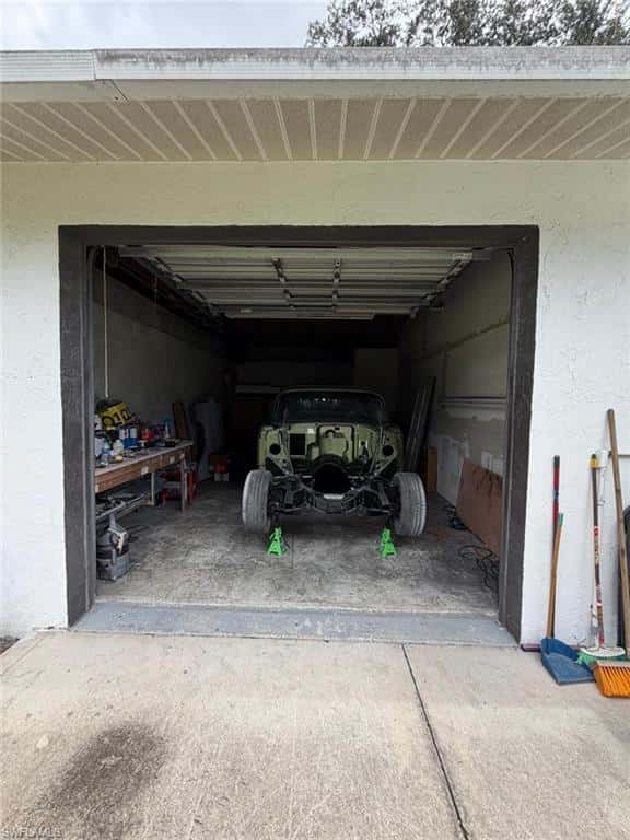 704 Cleveland Ave, Lehigh Acres, photo 40