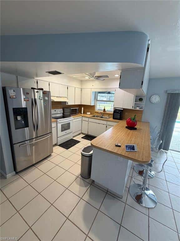 704 Cleveland Ave, Lehigh Acres, photo 8