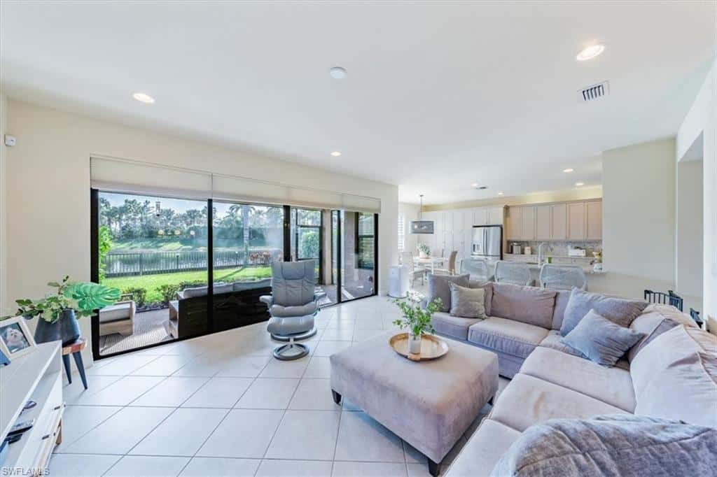 11546 Meadowrun Cir, Fort Myers, photo 9
