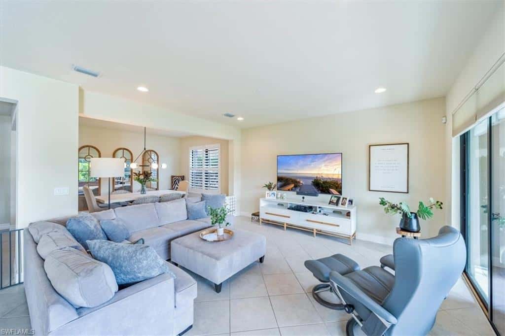 11546 Meadowrun Cir, Fort Myers, photo 8