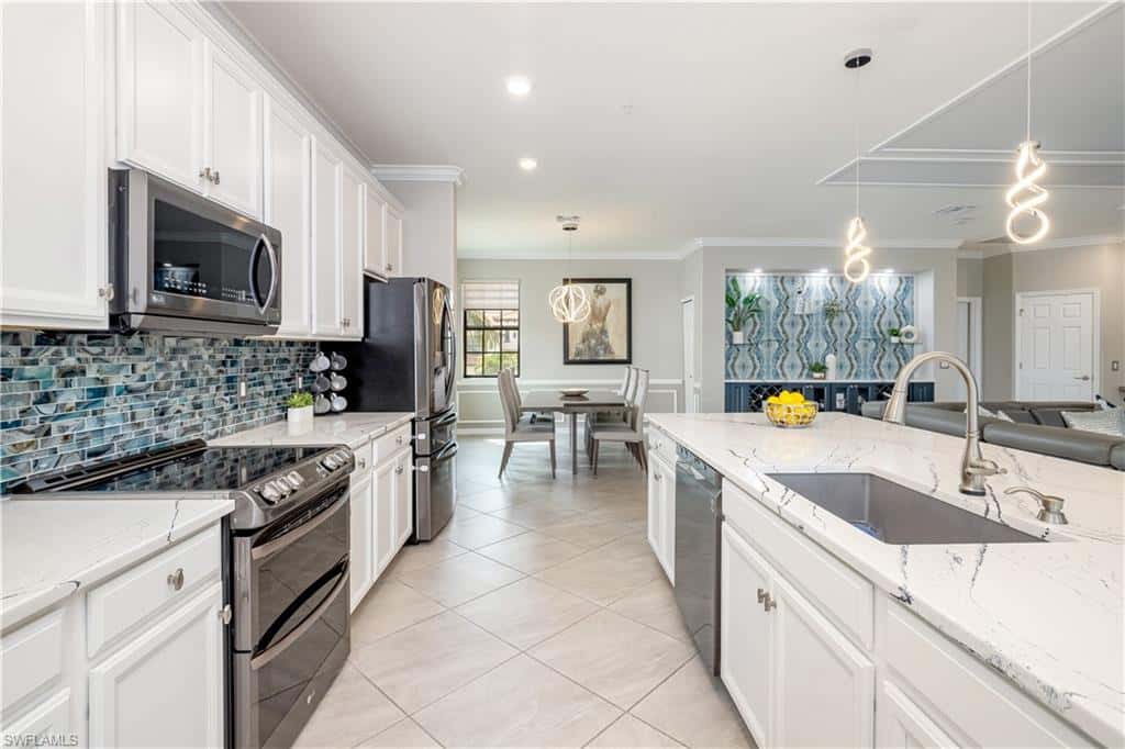 12036 Hawthorn Lake Dr #202, Fort Myers, photo 9