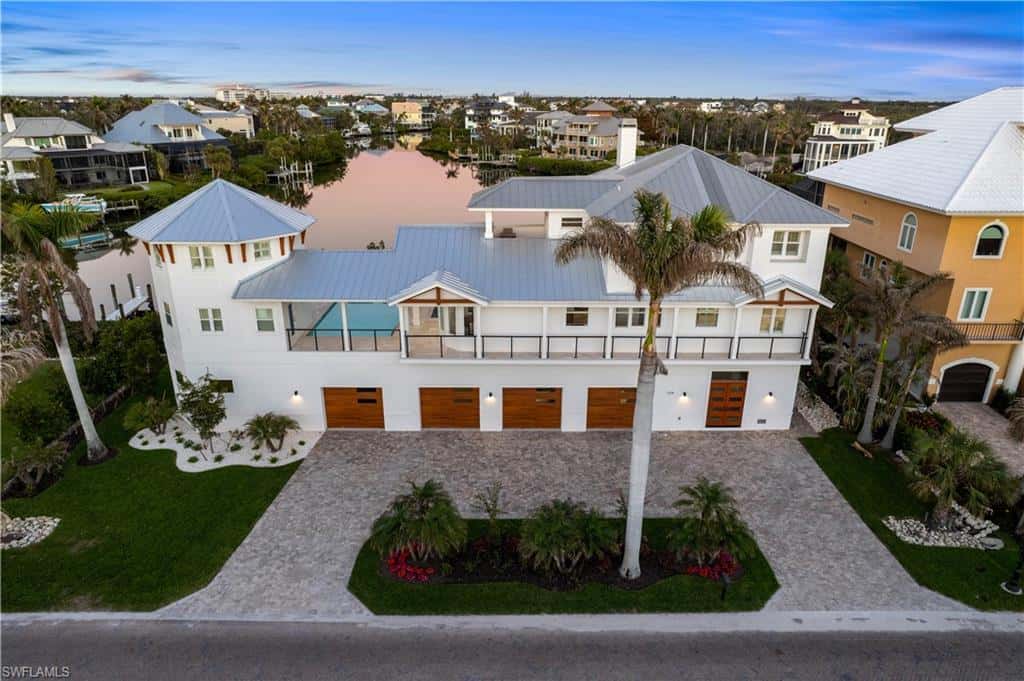 220 Barefoot Beach Blvd, Bonita Springs, photo 47