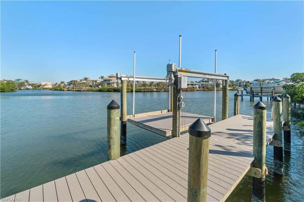 220 Barefoot Beach Blvd, Bonita Springs, photo 5