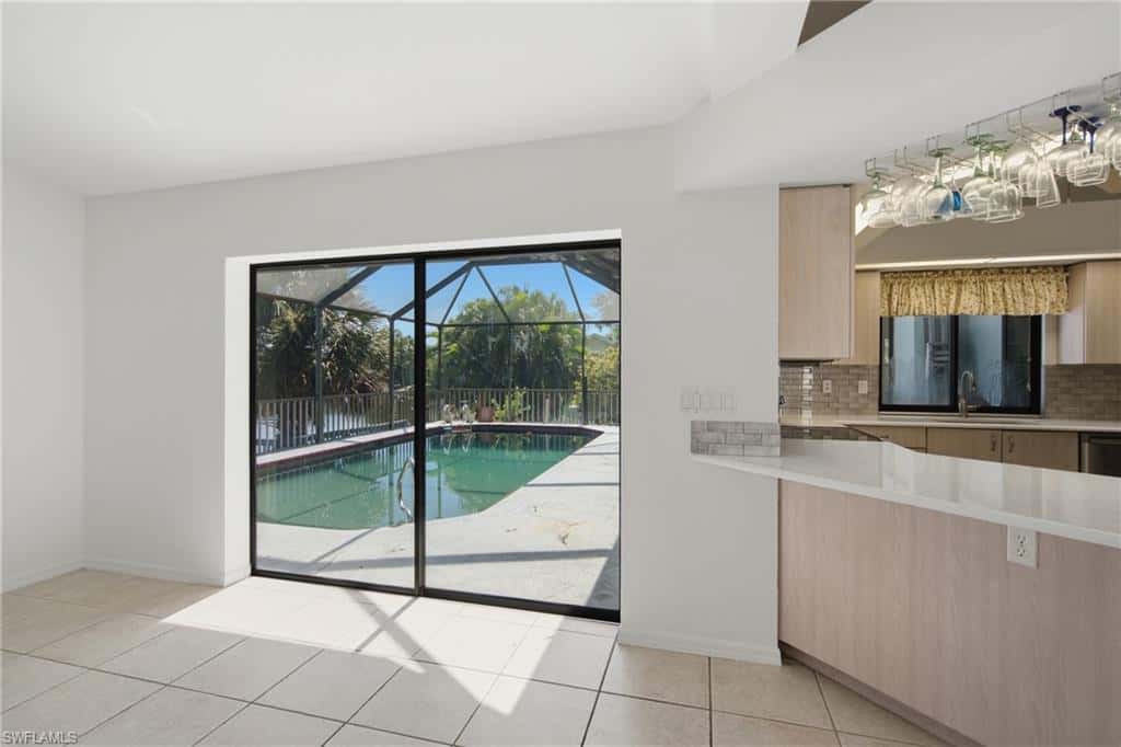 6040 Lake Grasmere Way, Fort Myers, photo 16