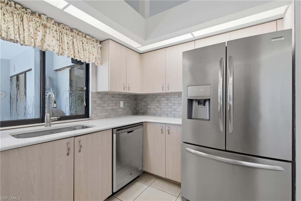 6040 Lake Grasmere Way, Fort Myers, photo 20