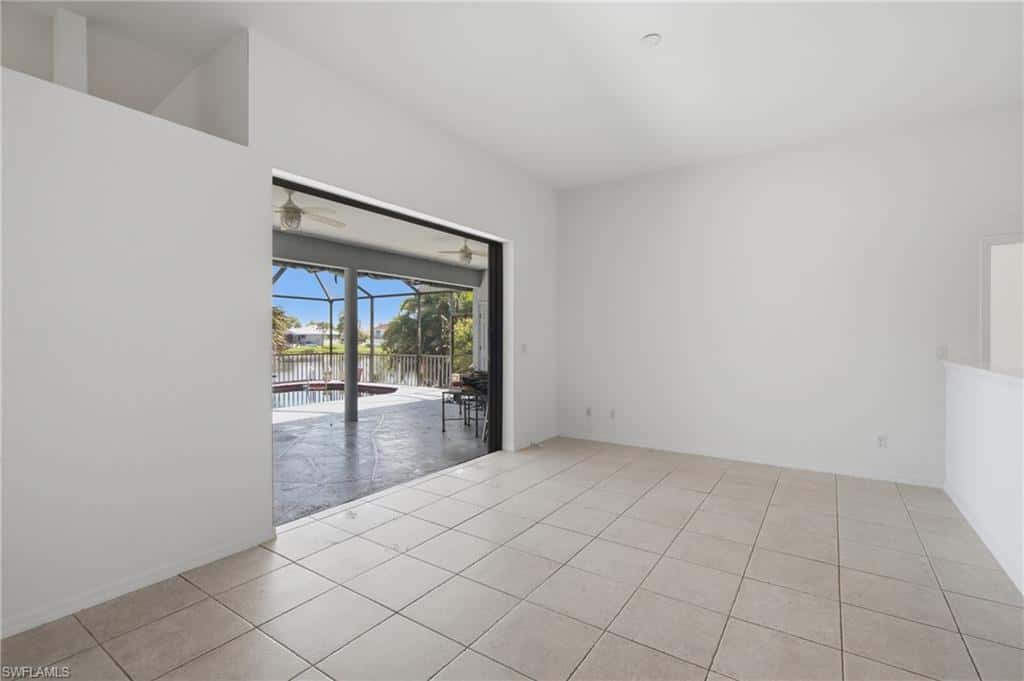 6040 Lake Grasmere Way, Fort Myers, photo 10