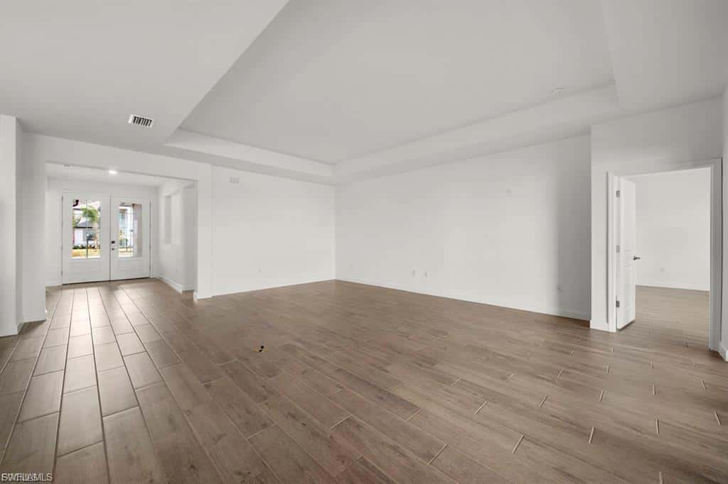 20446 Napa Loop, Estero, photo 9
