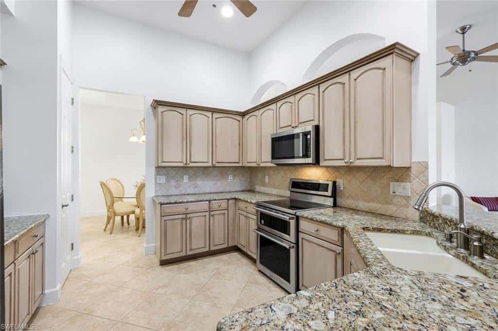8737 Mustang Island Cir, Naples, photo 12