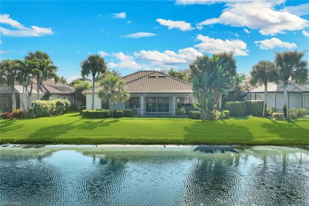 8737 Mustang Island Cir, Naples, photo 5