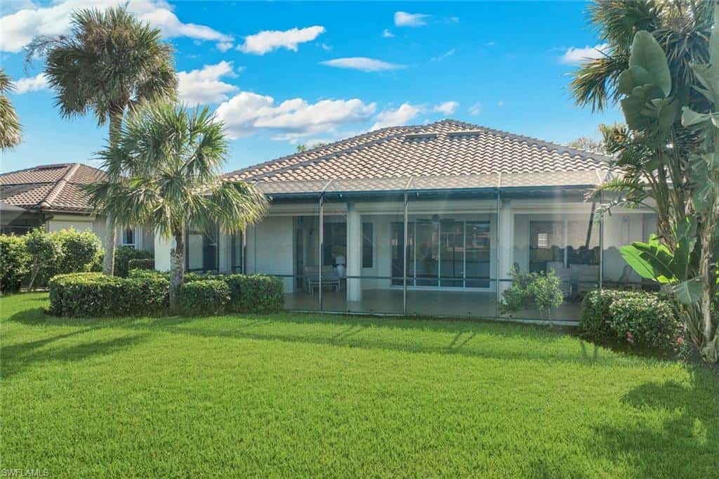 8737 Mustang Island Cir, Naples, photo 24