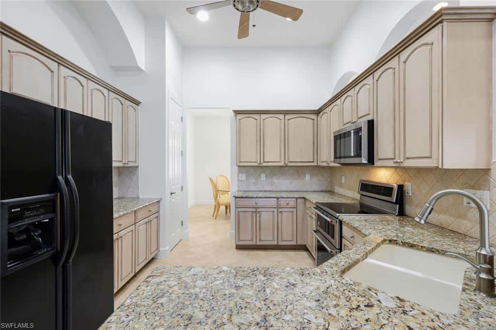 8737 Mustang Island Cir, Naples, photo 14