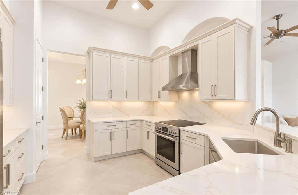 8737 Mustang Island Cir, Naples, photo 15