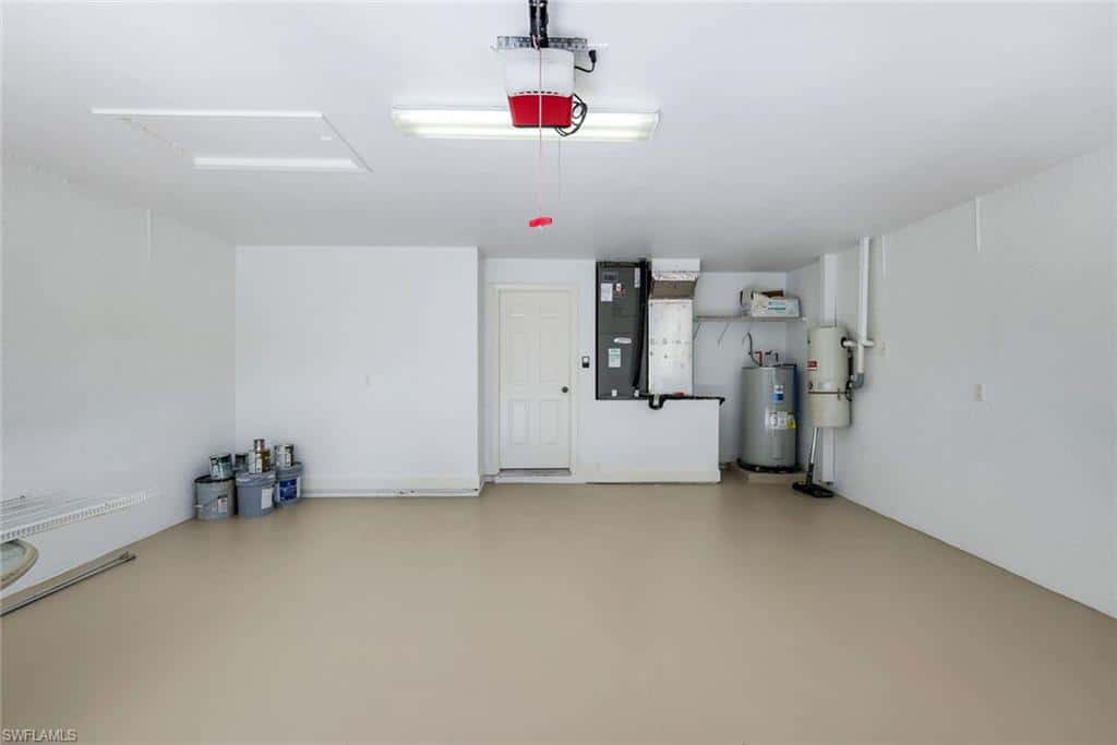 8737 Mustang Island Cir, Naples, photo 21