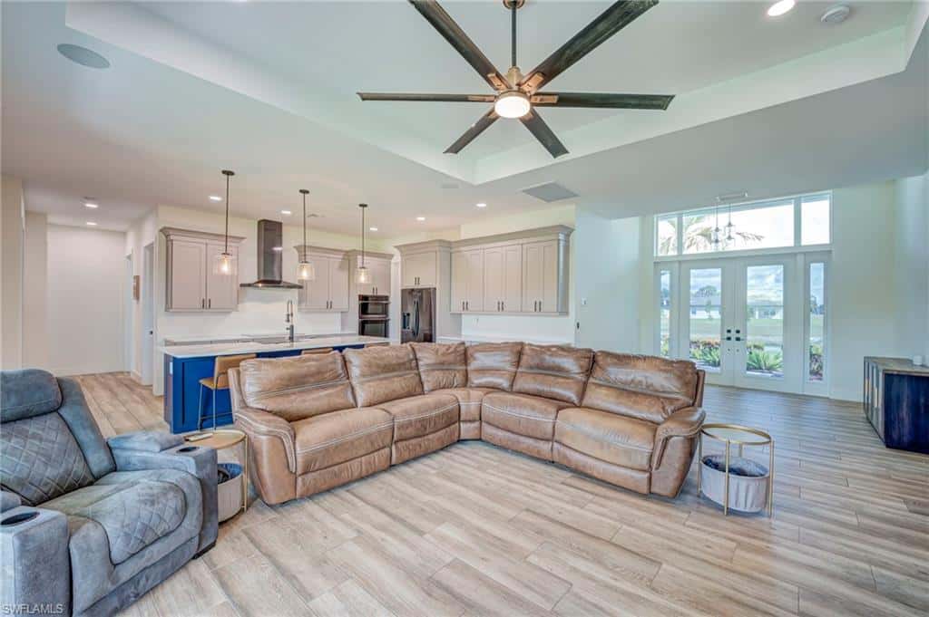 2602 20th Ter, Cape Coral, photo 5