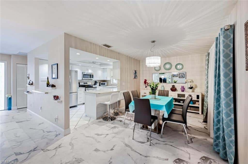 989 Charlemagne Blvd, Naples, photo 6