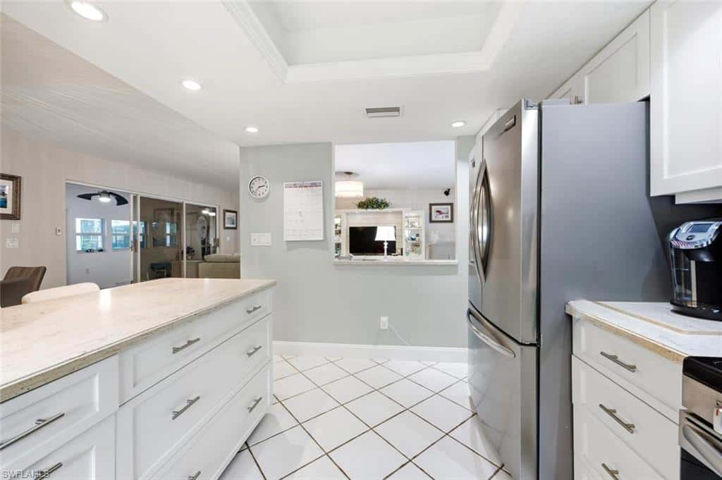 989 Charlemagne Blvd, Naples, photo 9