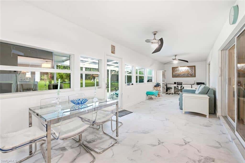 989 Charlemagne Blvd, Naples, photo 10