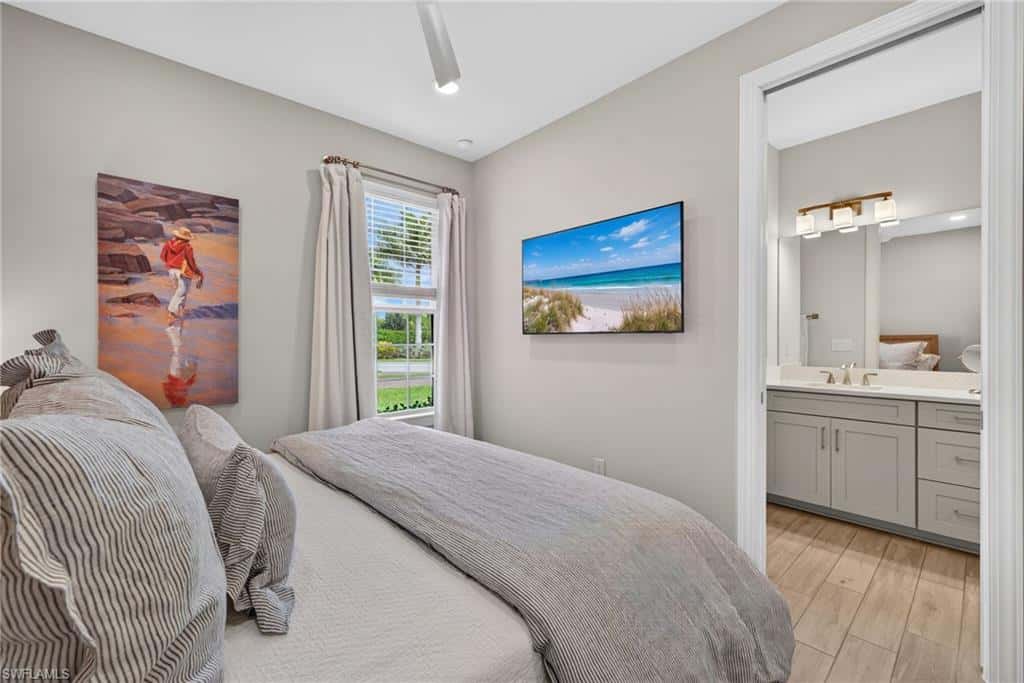 15159 Tolmino St, Naples, photo 22