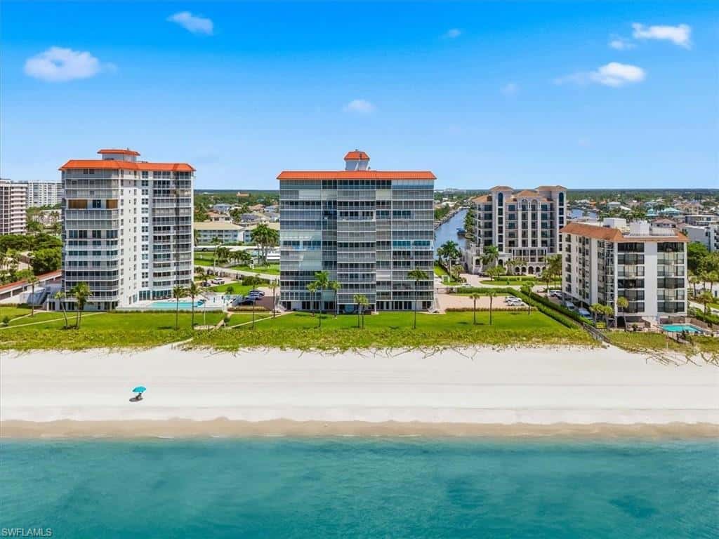 10691 Gulf Shore Dr #200, Naples, photo 39