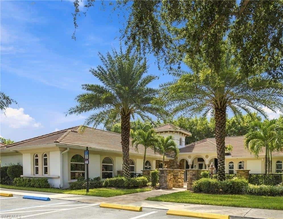 4995 Rustic Oaks Cir, Naples, photo 43