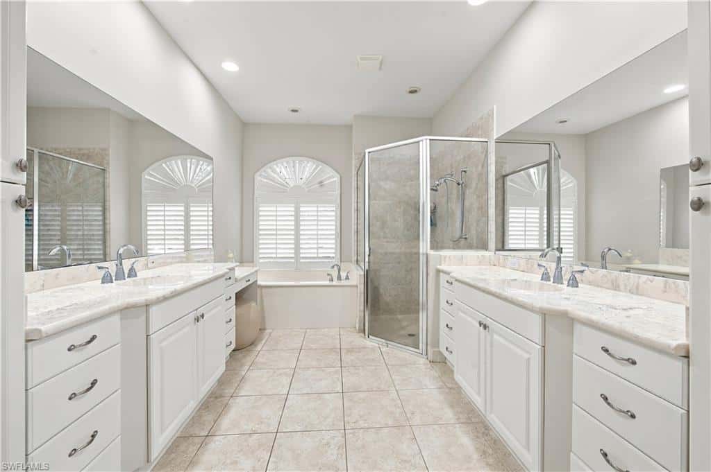 4995 Rustic Oaks Cir, Naples, photo 16