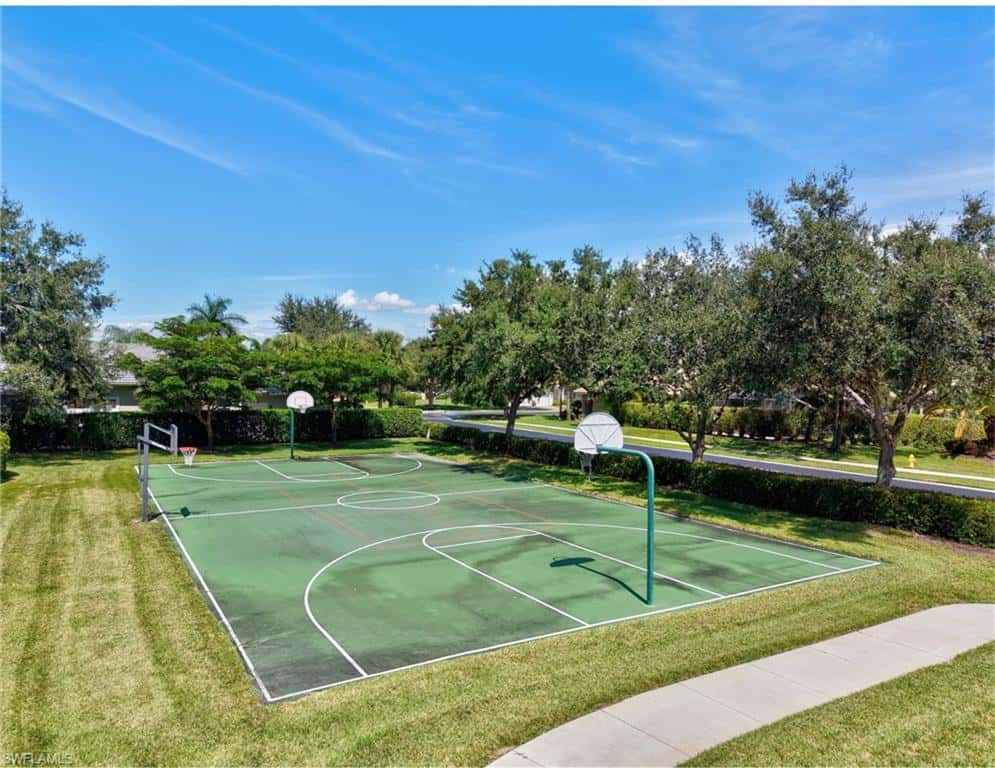 4995 Rustic Oaks Cir, Naples, photo 41