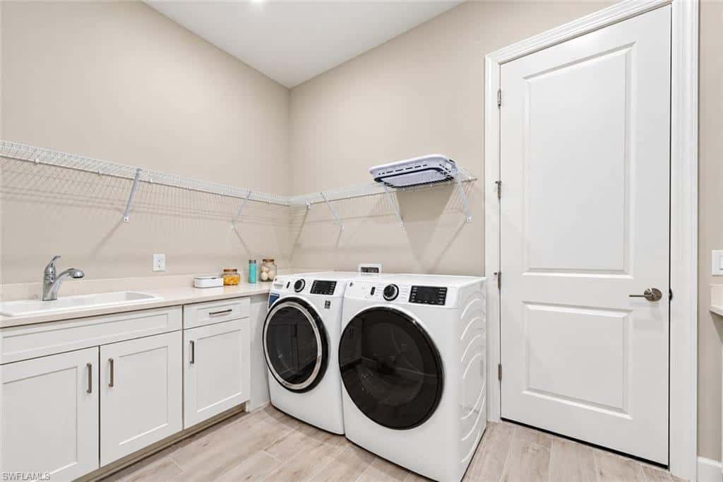 15140 Pescara St, Naples, photo 27