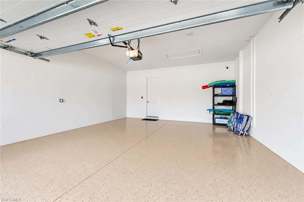 15140 Pescara St, Naples, photo 36