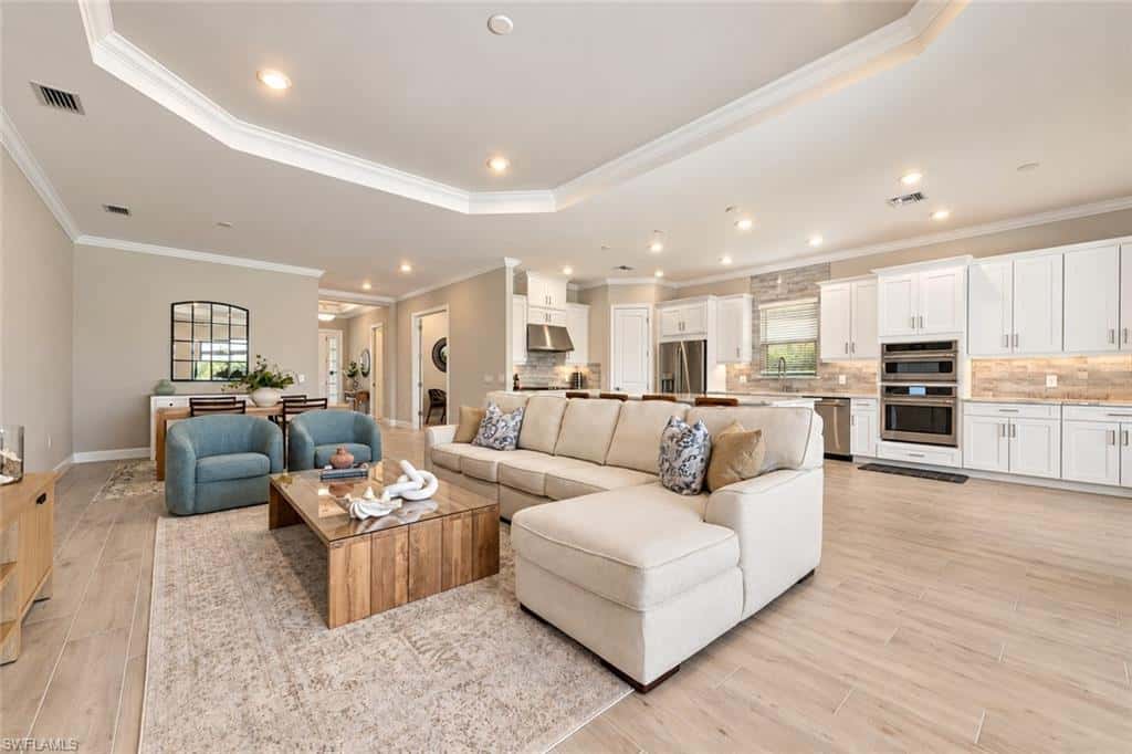 15140 Pescara St, Naples, photo 10